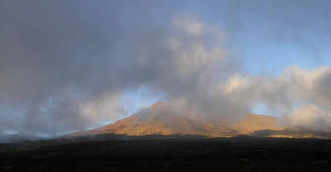 September: Der Teide in der späten Abendsonne